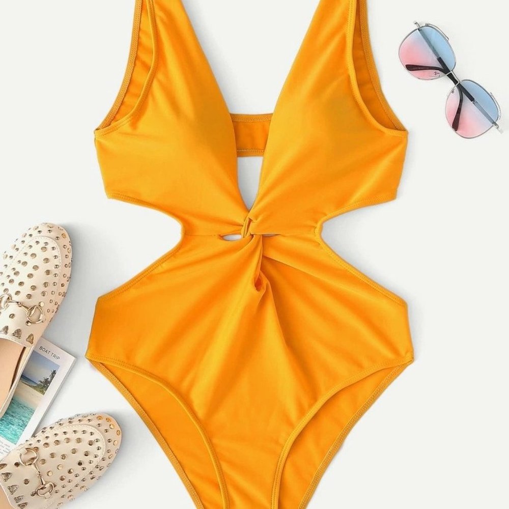 Cut-Out Twist One Piece Swimsuit